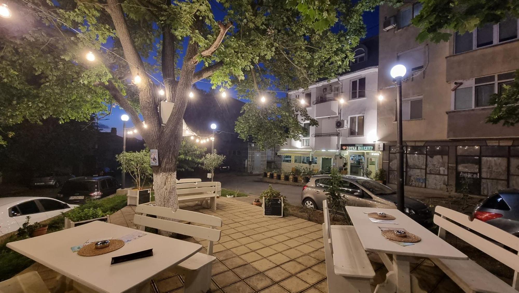 Jeweller Hotel Ruse Exterior photo